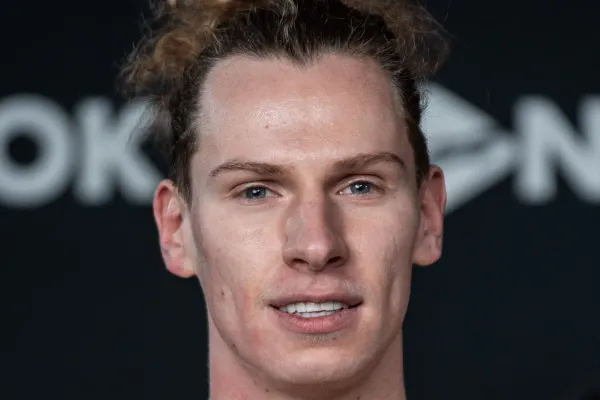 Spicy Pája se před zápasem rozbrečel. Rašku ani jednou pořádně netref