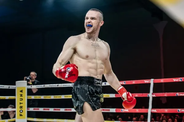 Tvrdý střet na domácí půdě, který může otřást scénou