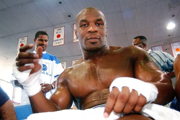 Tyson bude ve formě, už teď je z něj monstrum, usmívá se jeho trenér, který věští KO v prvním kole