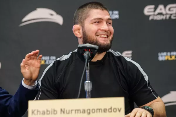 "UFC a Bellator by se měli mít na pozoru," prohlašuje Nurmagomedov a chystá se u konkurence lovit nespokojené bojovníky