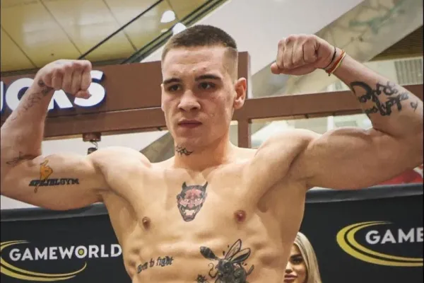 Ustál deset kol s Dekýšem, teď bere český talent další výzvu