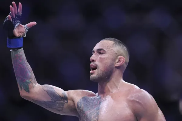 V UFC se upekla záhadná bitva. Bijec přitom měl narazit na Procházku