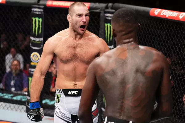 VIDEO: Rvačka v hledišti UFC. Strickland se s vyzyvatelem poprali mezi fanoušky