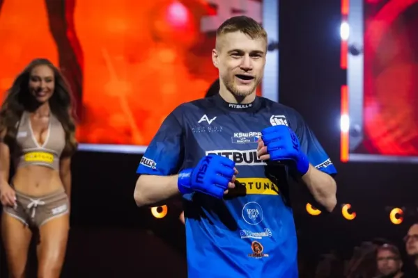 Všechno je fajn, zítra se vracím do tréninku, oznámil Brichta s úsměvem