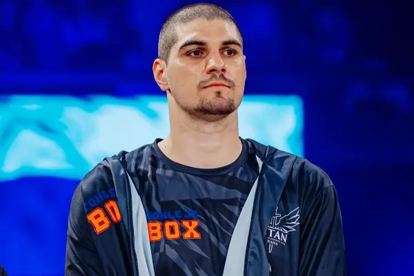 Z Prahy do Monaka. Těžká váha odletěla k nečekané a prestižní bitvě