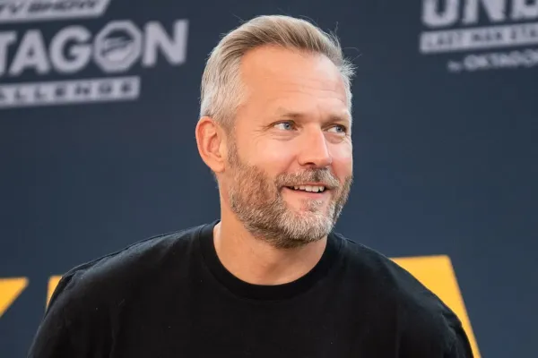 Zápas s Pereirou? Procházka prohrál dřív, než vstoupil do oktagonu, říká Ondřej Novotný